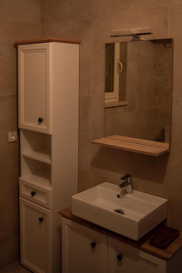 Apartment Laetitia Kaštelir Exteriér fotografie