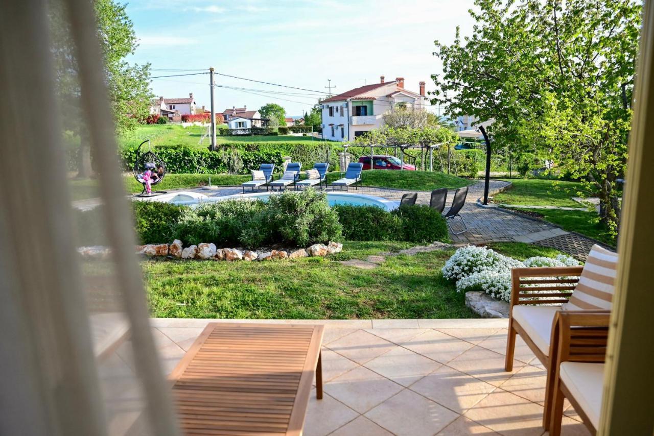 Apartment Laetitia Kaštelir Exteriér fotografie